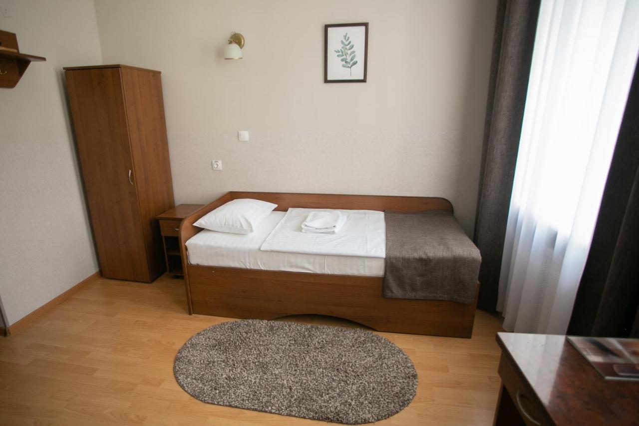 Molodezhnaya Hotel Brest Extérieur photo