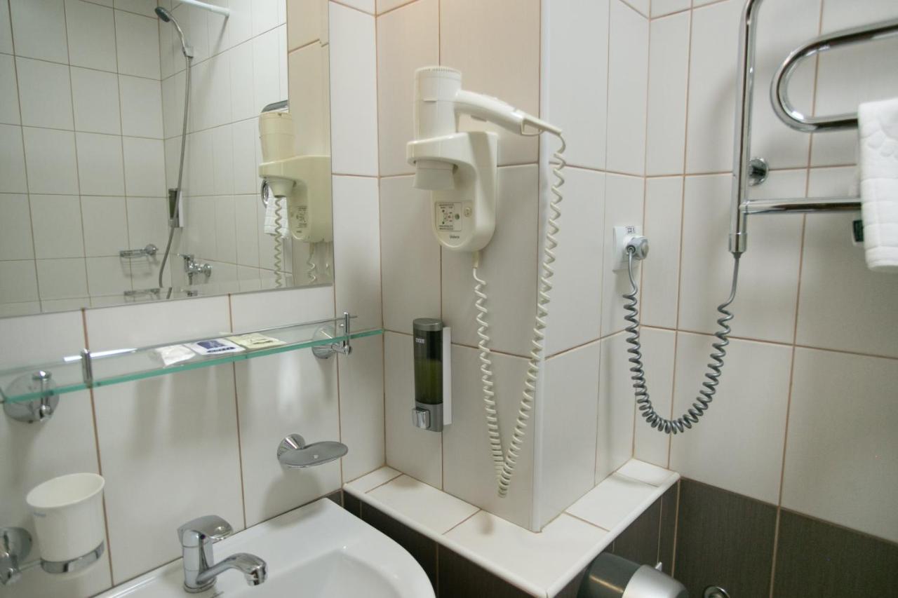Molodezhnaya Hotel Brest Extérieur photo