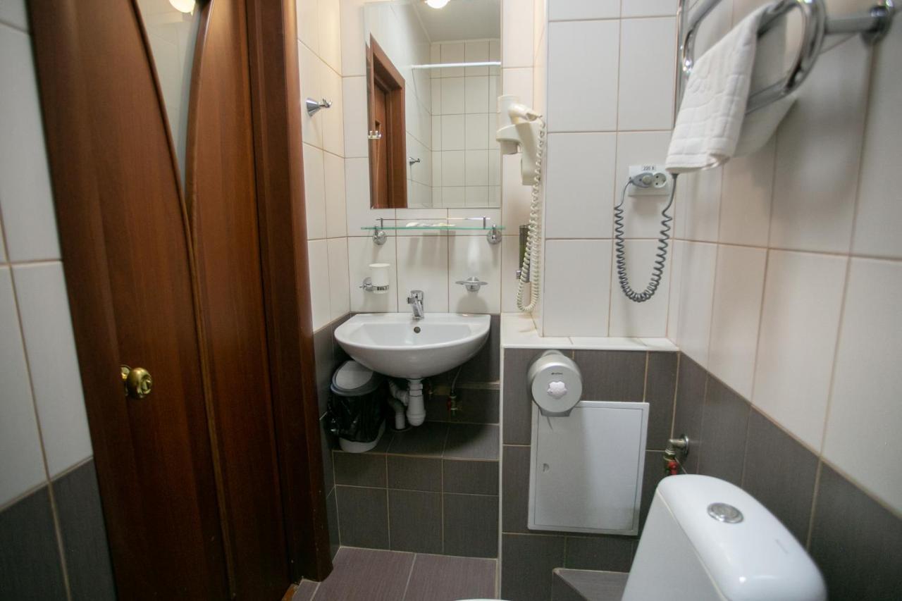 Molodezhnaya Hotel Brest Extérieur photo