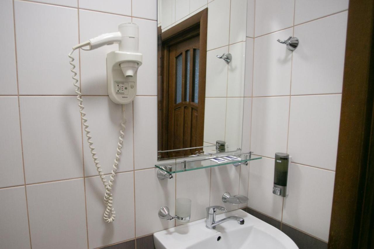 Molodezhnaya Hotel Brest Extérieur photo